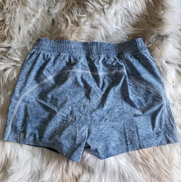 Lululemon Pace Breaker  Lined Short 5"Gravel Dust Iron Blue Multi - Picture 4 of 7